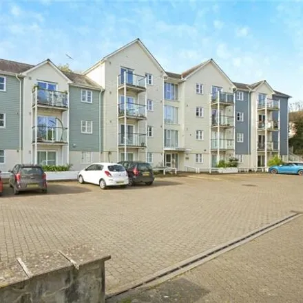 Buy this 1 bed apartment on Bronescombe Close in Penryn, TR10 8LE