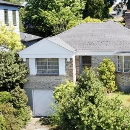 Buy this 2 bed house on 3020 West Viewmont Way West in Seattle, WA 98199