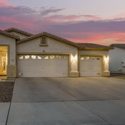 Buy this 3 bed house on 2118 West Carson Road in Phoenix, AZ 85041