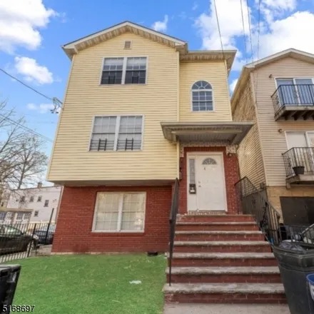 Rent this 3 bed apartment on 455 14th Avenue in Irvington, NJ 07111