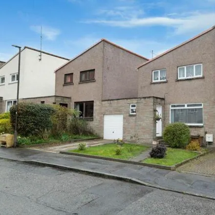 Buy this 3 bed house on 25 Greenend Gardens in City of Edinburgh, EH17 7QD