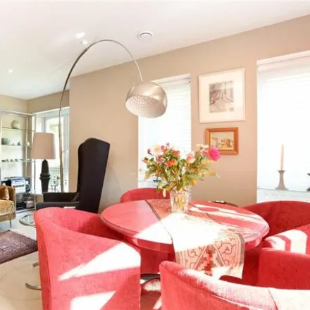 Buy this 2 bed apartment on Quality House in Willesden Lane, Willesden Green