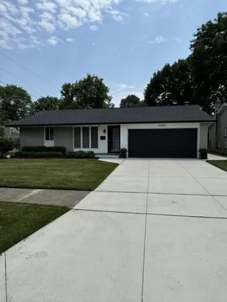 Buy this 3 bed house on 35929 Middleboro St in Livonia, Michigan