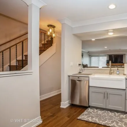 Image 6 - 543 East Windgate Court, Arlington Heights, IL 60005, USA - Townhouse for rent