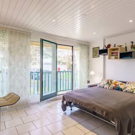 Rent this 1 bed apartment on Saint-Jean-de-Luz in 44 Boulevard Victor Hugo, 64500 Saint-Jean-de-Luz