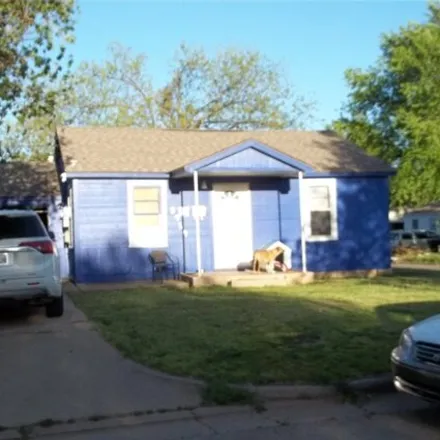 Buy this 2 bed house on 1111 Southeast 39th Street in Oklahoma City, OK 73129