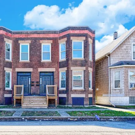 Image 2 - 727 West 50th Street, Chicago, IL 60632, USA - House for sale