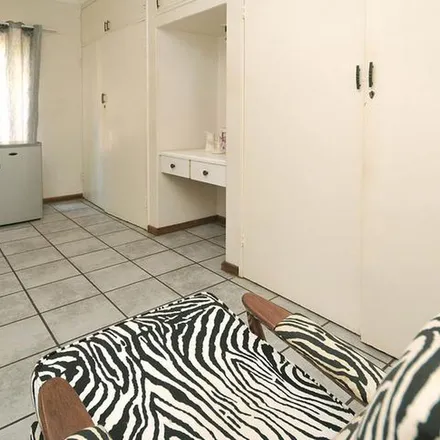 Image 2 - Brummeria Road, Lydiana, Pretoria, 0184, South Africa - Apartment for rent