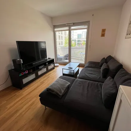 Rent this 2 bed apartment on Fritz-Erler-Straße 22 in 81737 Munich, Germany