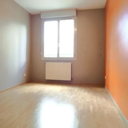 Rent this 3 bed apartment on 11 Rue du Presbytère in 69008 Lyon, France