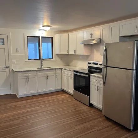 Rent this 1 bed condo on 369 Union St