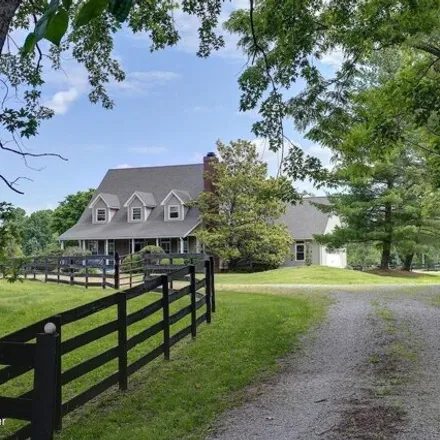 Image 2 - School House Lane, Oldham County, KY, USA - House for sale