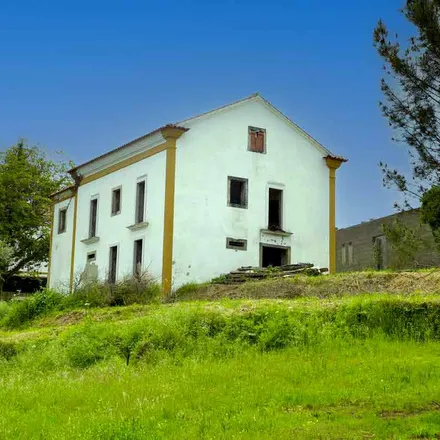 Buy this 3 bed house on Rua Professor Ferreira Afonso in 3250-266 Maçãs de Dona Maria, Portugal