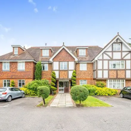 Rent this 2 bed apartment on Providence Place in Maidenhead, SL6 8AA