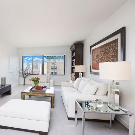 Buy this 1 bed condo on 900 Park Avenue in New York, NY 10075