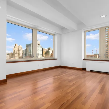 Rent this 3 bed apartment on 305 East 63rd Street in New York, NY 10065