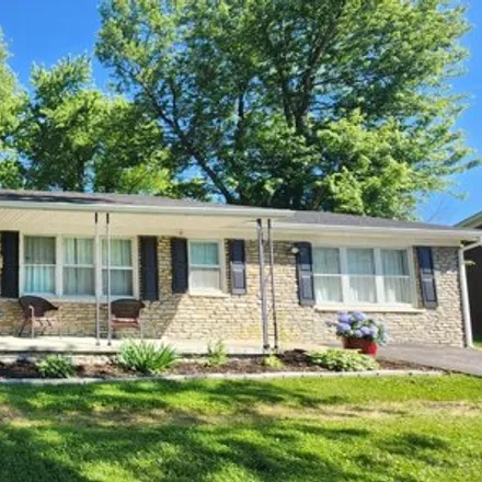 Buy this 4 bed house on 129 Mountain View Drive in Berea, KY 40403