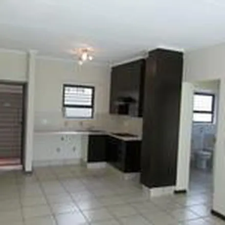 Image 4 - Isipingo Road, Paulshof, Sandton, 2151, South Africa - Apartment for rent