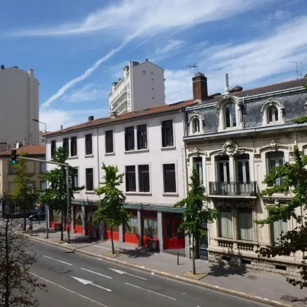 Rent this 1 bed apartment on 40 Rue Étienne Mimard in 42000 Saint-Étienne, France