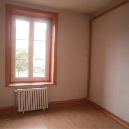 Rent this 4 bed apartment on 91 Rue Pierre Semard in 69520 Grigny, France