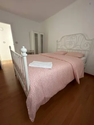 Image 5 - Carrer de Coll i Pujol, 215, 08917 Badalona, Spain - Room for rent