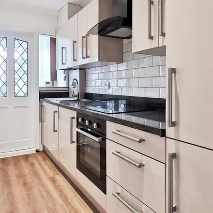 Rent this 3 bed apartment on Cumberland Avenue in Belle Grove, London