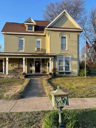 Image 2 - 150 East Main Street, Halls, Lauderdale County, TN 38040, USA - House for sale