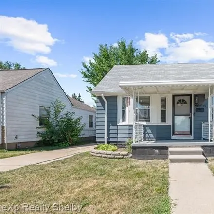 Buy this 3 bed house on 2088 Electric Street in Wyandotte, MI 48192
