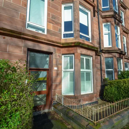 Rent this 1 bed apartment on Waverley Gardens in Glasgow, G41 2DN