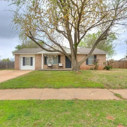 Buy this 3 bed house on 1619 Northeast 5th Street in Moore, OK 73160