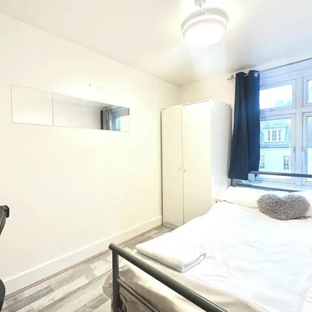 Image 3 - The Carreras Building, Clarkson Row, London, NW1 7RA, United Kingdom - House for rent