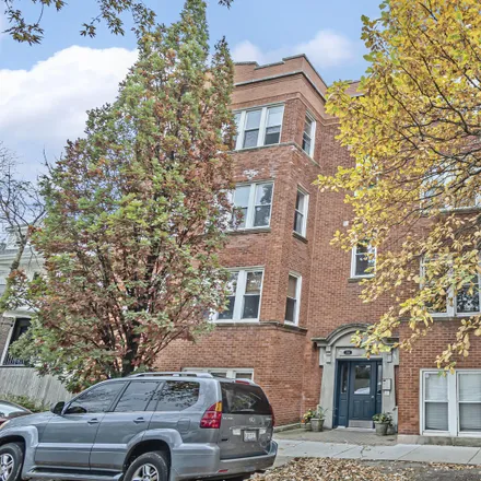 Buy this 2 bed house on 2523 West Ainslie Street in Chicago, IL 60625