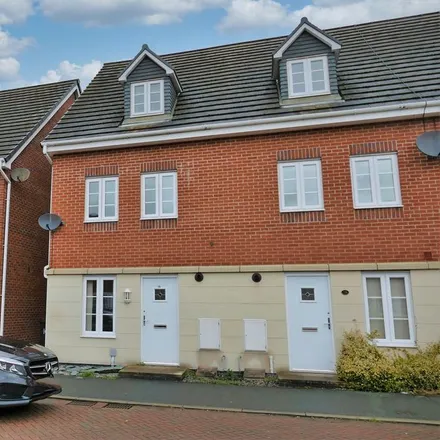 Rent this 4 bed townhouse on 56 Phoenix Place in Chapelford, Warrington