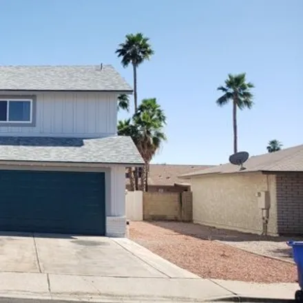 Rent this 3 bed house on 1251 W Kiva Ave in Mesa, Arizona