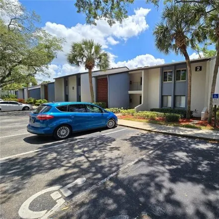 Rent this 3 bed condo on 2 Escondido Cir Unit 190 in Altamonte Springs, Florida