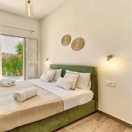 Rent this 5 bed house on κ. Κατασταρίου in Alykanas, Zakynthos Regional Unit