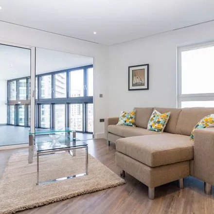 Rent this 3 bed apartment on Holy Trinity Priory in Aldgate, London
