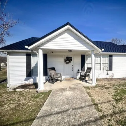 Buy this 3 bed house on Spring Street in Alexandria, DeKalb County