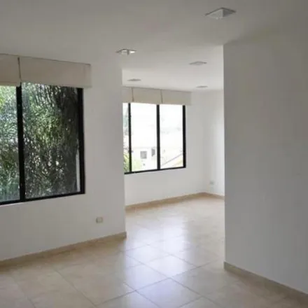 Image 2 - Supermaxi, Vía a la Costa, 090902, Guayaquil, Ecuador - Apartment for rent