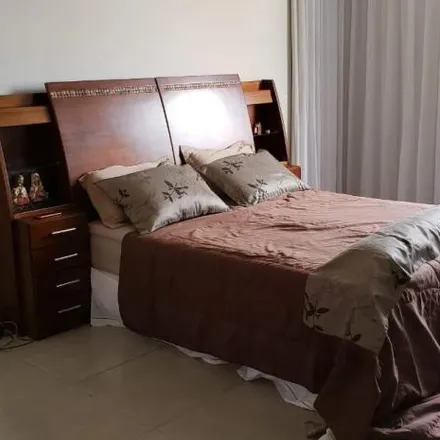Buy this 4 bed apartment on Rua Marechal Castel Branco in São José, Divinópolis - MG