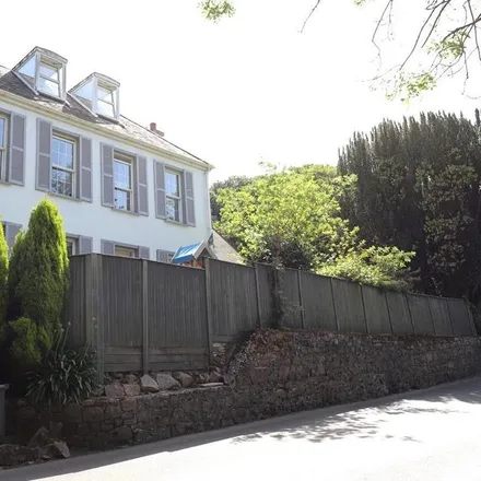 Rent this 5 bed house on Rue de la Presse in St. Peter, Jersey