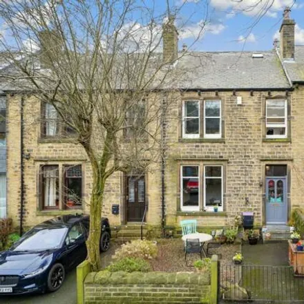 Buy this 4 bed townhouse on Cleveland Road in Lindley, HD1 4PW