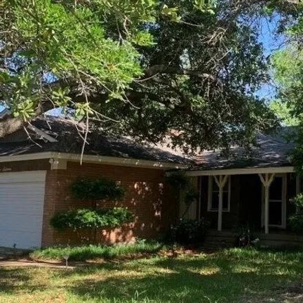 Rent this 3 bed house on 3116 Westfield Avenue in Fort Worth, TX 76133