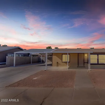 Buy this 3 bed house on 684 West Manor Street in Chandler, AZ 85225