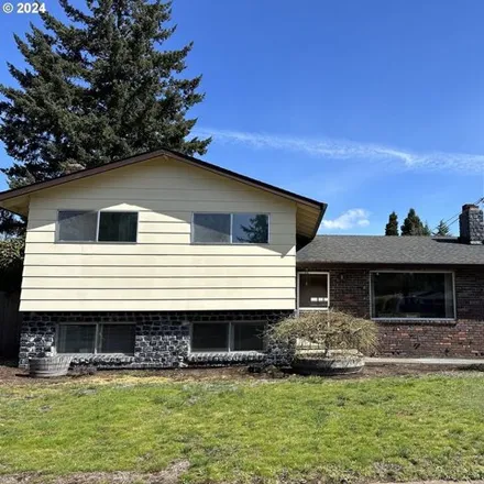 Buy this 3 bed house on 1026 Southeast 142nd Avenue in Portland, OR 97233