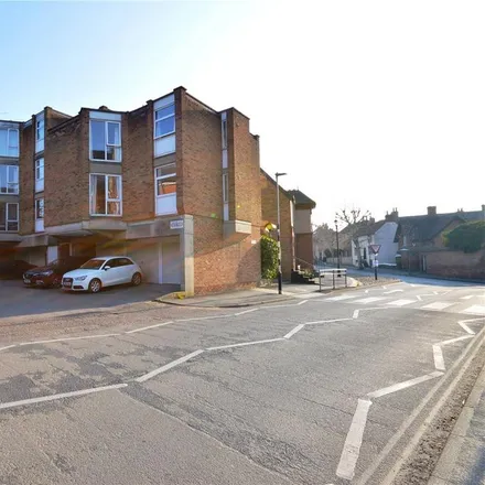 Rent this 2 bed apartment on Ingleside Court in Saffron Walden, CB10 1EB
