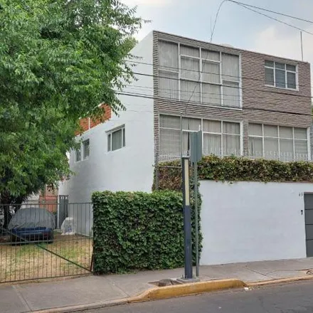 Buy this 3 bed house on Lateral Poniente de Jesús Galindo y Villa in Colonia Jardín Balbuena, 15900 Mexico City