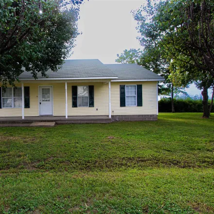 Buy this 3 bed house on 121 Kimberly Cove in Ridgely, Lake County