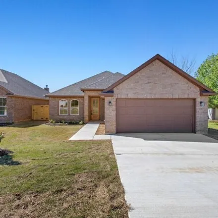 Buy this 3 bed house on 124 White Rock Drive in Weatherford, TX 76086