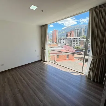 Rent this 2 bed apartment on 6 de Diciembre E Ignacio Bossano in Avenida 6 de Diciembre, 170504